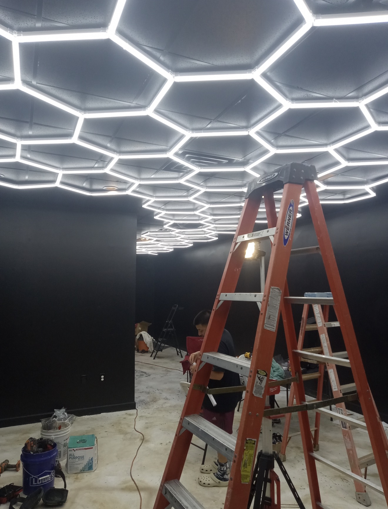 Commercial architectural lighting